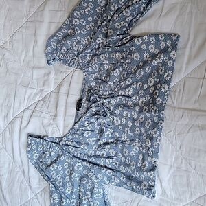 Wild Fable Blue Flower Top